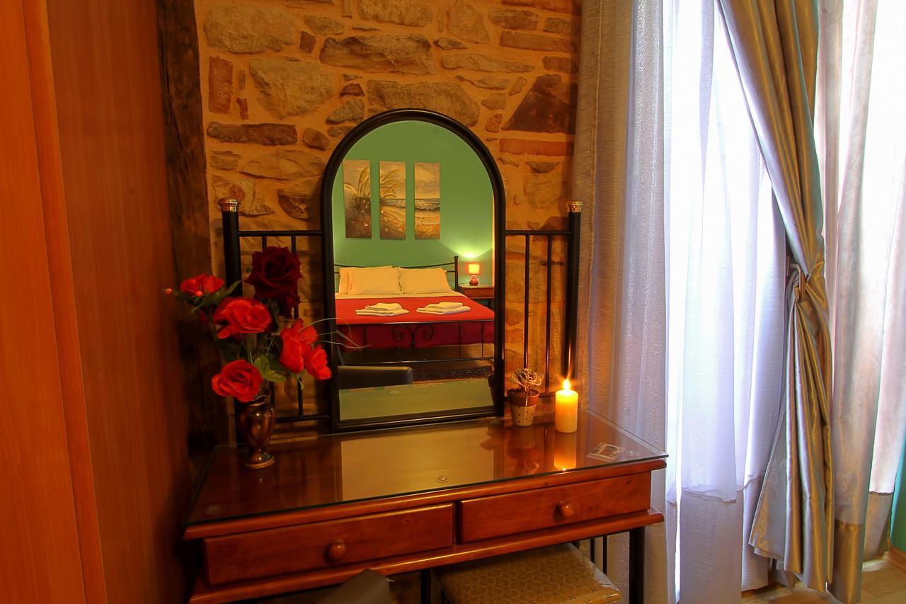 Ionia Rooms Chios Town Exteriér fotografie
